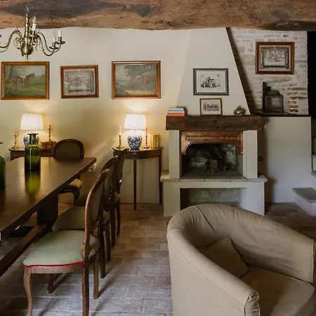 Farmhouse La Siesta Treia