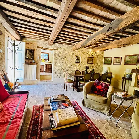 Farmhouse La Siesta * Treia